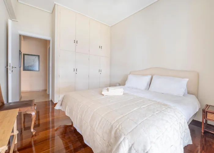 Family Apt In Glyfada-Kyprou, By Comfortbnb